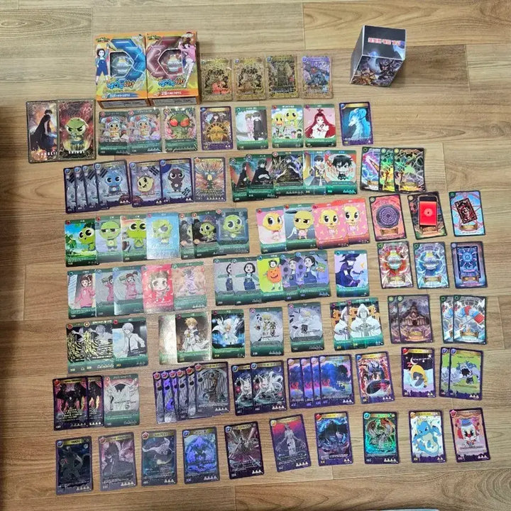 [BUNJANG] The Haunted House Collection: Over 90 Vintage &amp; Early Edition Cards / 신비아파트 카드 판매