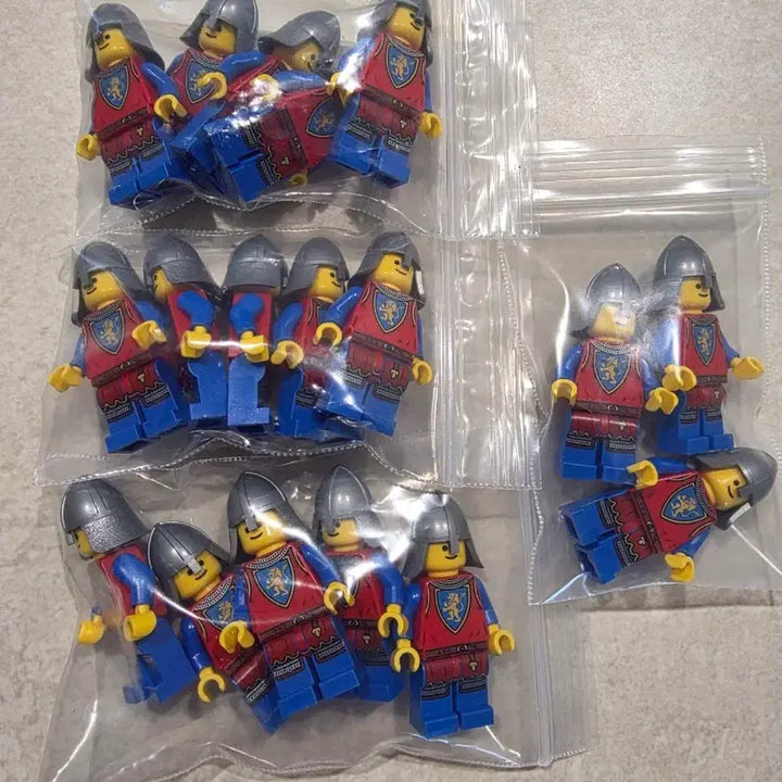 [BUNJANG] LEGO Castle Archers/Spearmen Bundle Set (18 Figures) / 레고 캐슬 창병/단검병 일괄 18기 판매