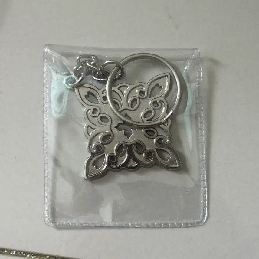 [BUNJANG] Ilhoon Tiny Ark Keyring / 정일훈 tiny ark 키링 굿즈 팝니다