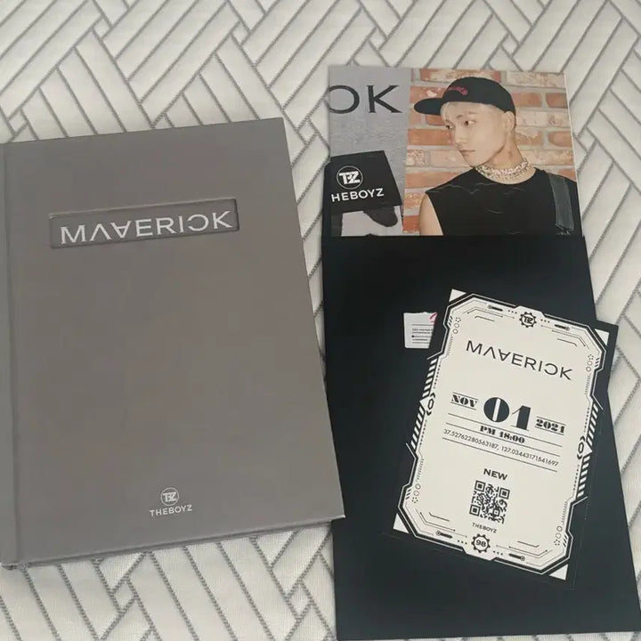 [BUNJANG] The Boyz Maverick Album / 더보이즈 MAVERICK 앨범