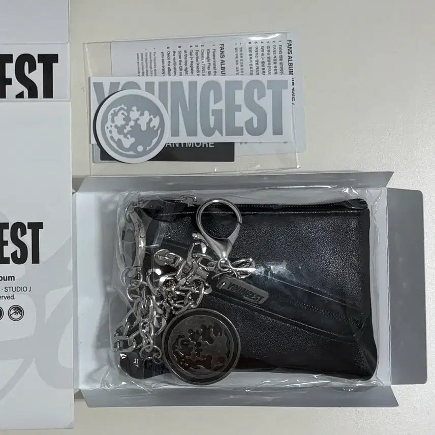 [BUNJANG] Day6 Young K Youngest Solo Wallet &amp; Keyring Bundle Set (Sealed) / 포카 제외 미개봉) 데이식스 영케이 솔로 영기스트 월렛&amp;키링 지갑 앨범 엠디반 day6 youngk youngest wallet