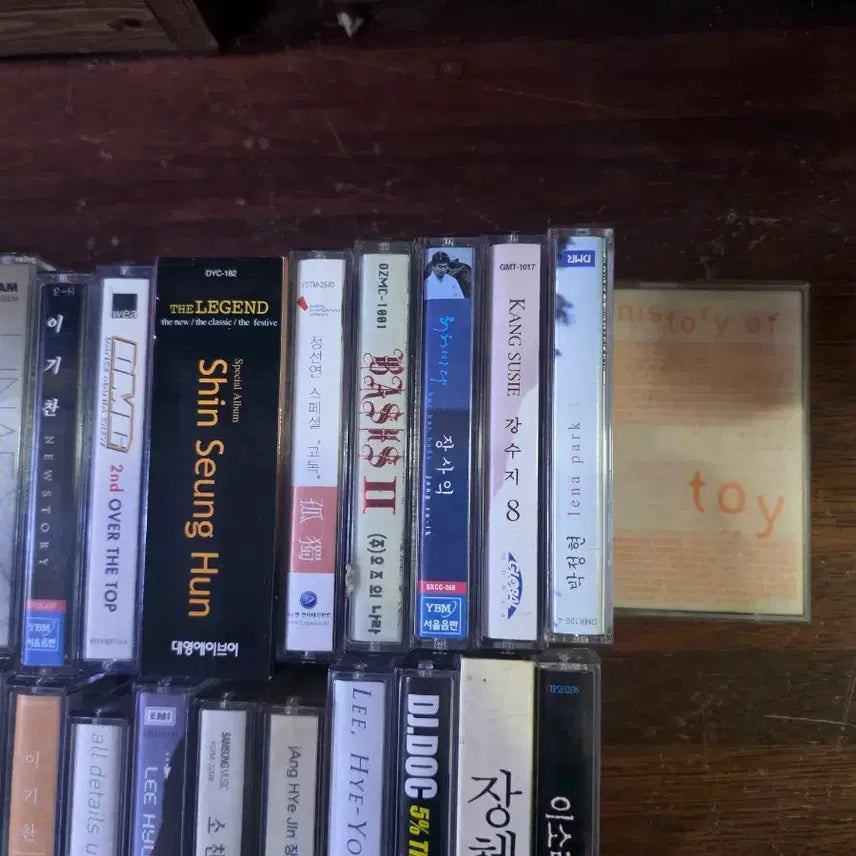 [BUNJANG] Vintage Korean Pop Cassette Tapes Bundle (34 pcs) / 옛날 가요 카세트테이프 34장 일괄