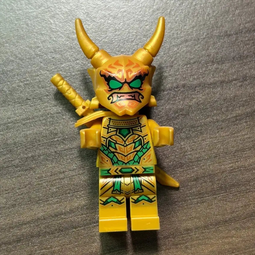 [BUNJANG] LEGO Ninjago Golden Oni Lloyd / 레고 닌자고 골든오니 로이드