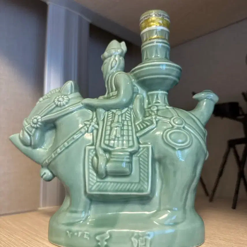 [BUNJANG] Gayagok Wangju 25 Year Old Unsealed Distilled Soju / 가야곡왕주
