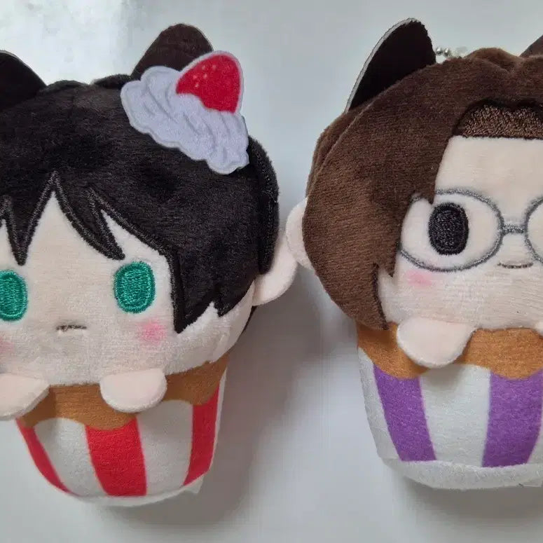 [BUNJANG] Attack on Titan Eren Yeager &amp; Hange Zoë Tapioca Cupcake Plush Doll Bundle Set / 진격거 에렌 &amp; 한지 인형 일괄