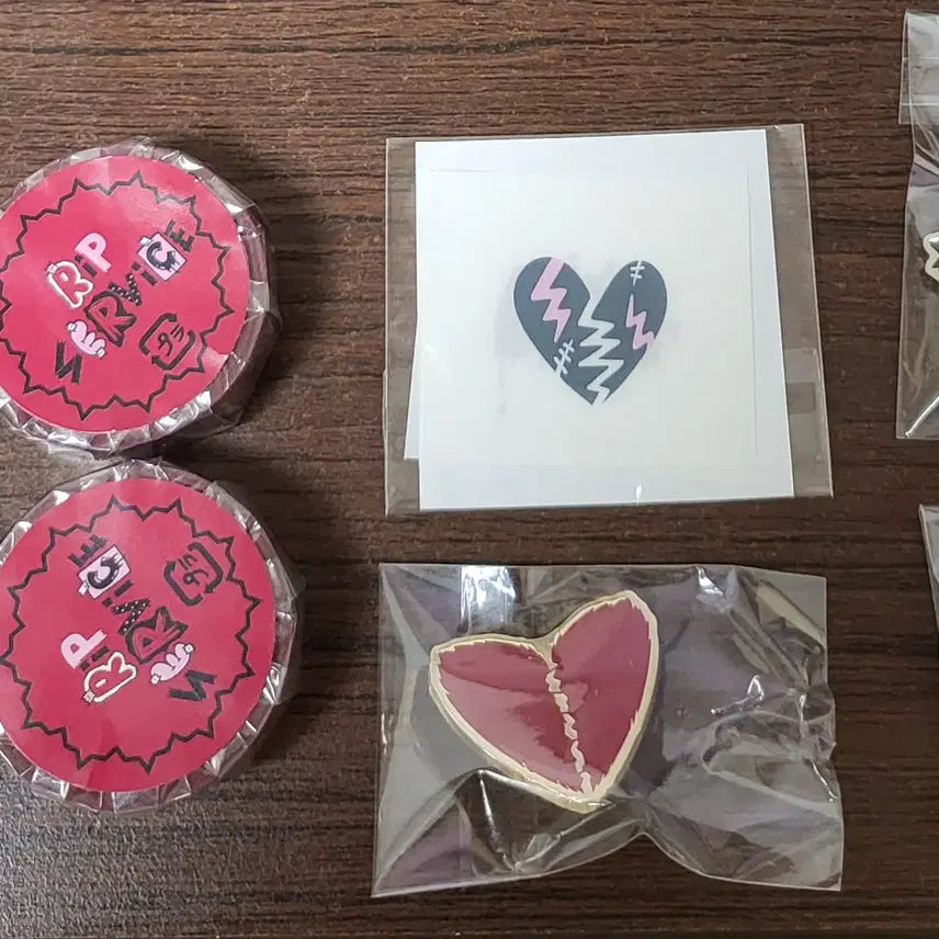 [BUNJANG] LiSA Live is Smile Always ~RiP SERViCE~ Concert Gacha Goods Set / LiSA 콘서트 가챠 굿즈