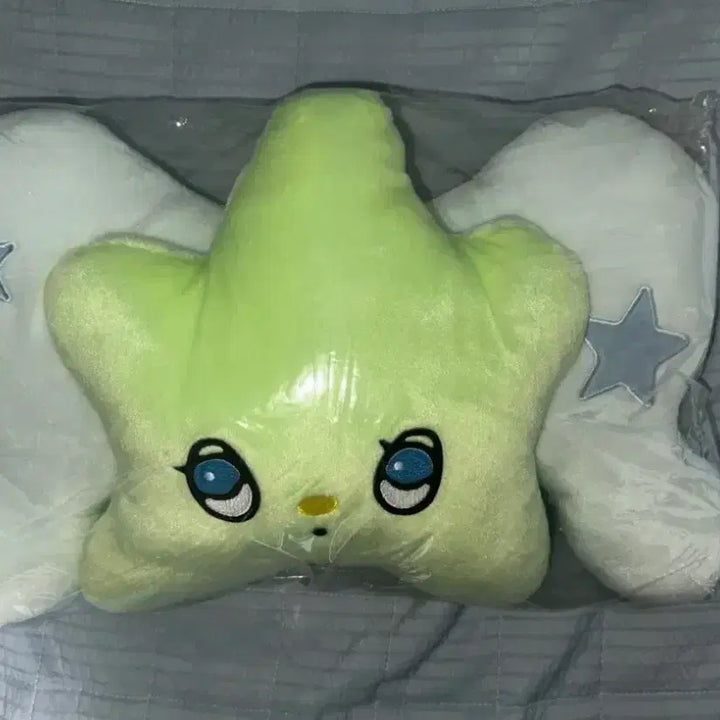 [BUNJANG] WICHU Cushion Jaehee Version / 미개봉,원가이하) 위츄쿠션 재희 대영