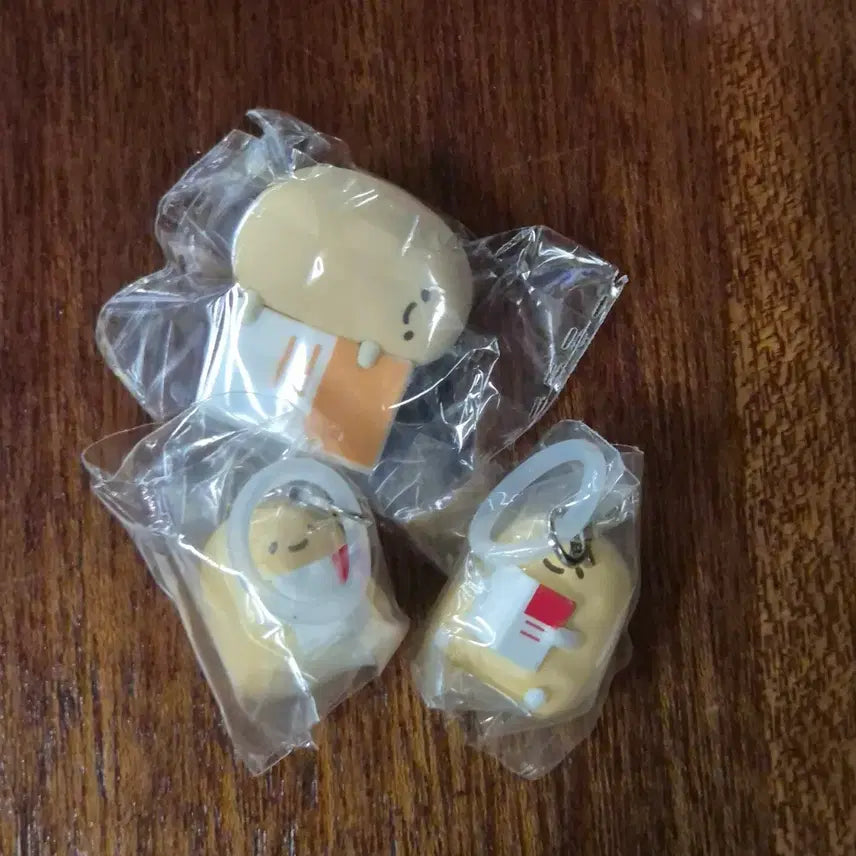 [BUNJANG] Minumsa Popup Booth "Busy Potato" Goods / 민음사 팝업 가챠 부실감자
