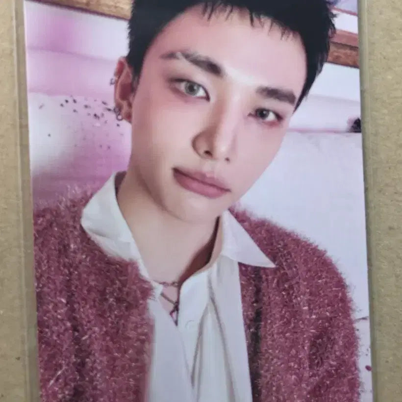 [BUNJANG] Stray Kids Hyunjin Dweecit It Ver. Photocard / 스트레이키즈 현진 두잇 잇버젼 포카