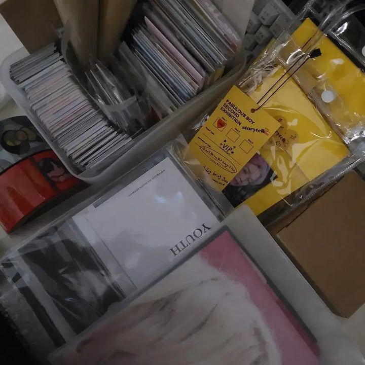 [BUNJANG] BTS Unofficial Photocards, Keyrings, Buttons, Mirrors, Memo Pads, Postcards, Tickets, Stickers, Cup Holders &amp; More Bundle / !방탄소년단 비공굿 대량판매!