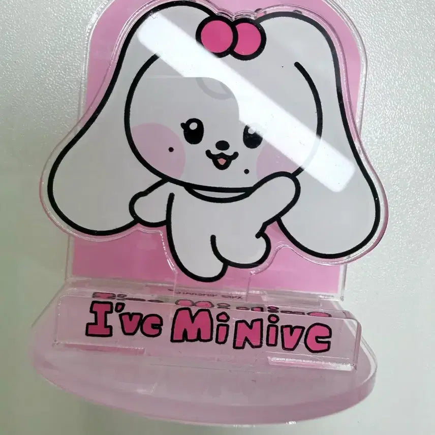 [BUNJANG] IVE IVE Mine Goods Acrylic Stand / 아이브 마인 굿즈 아크릴 스탠드