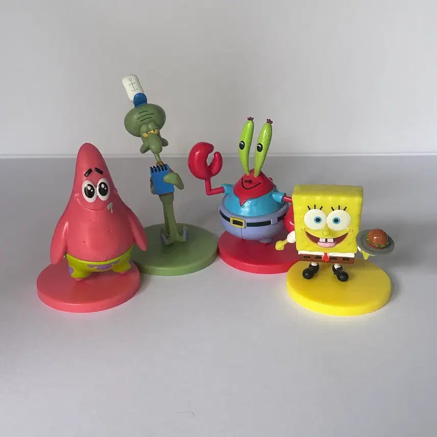 [BUNJANG] SpongeBob SquarePants Character Figure Set (4 Types) / 스펀지밥 캐릭터 피규어 4종 세트
