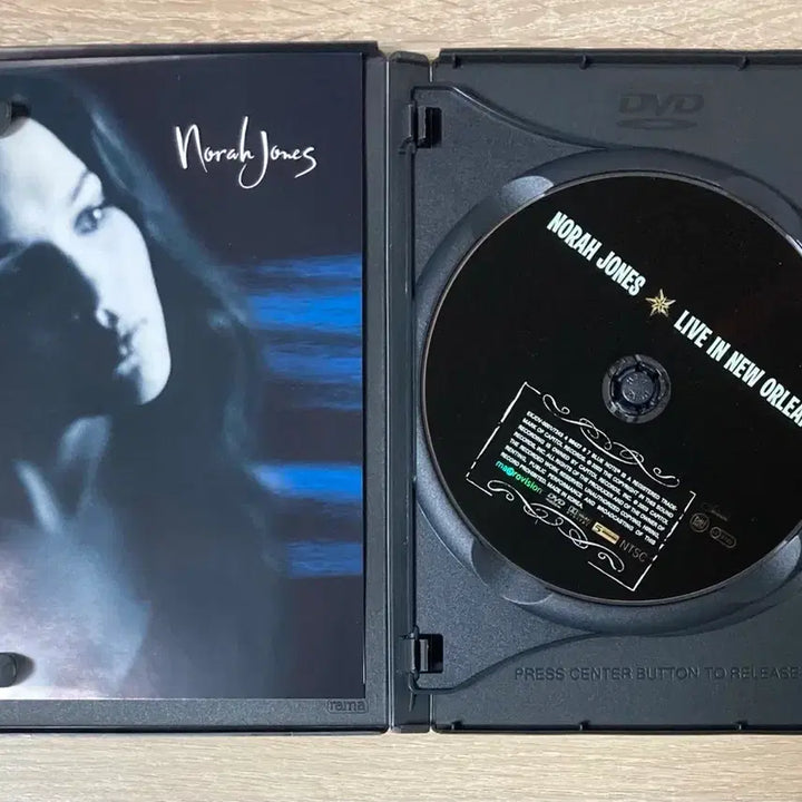 [BUNJANG] Norah Jones Come Away With Me CD (Limited Edition) Special Limited Edition / 노라 존스 - Come Away With Me CD (한정반) 판매