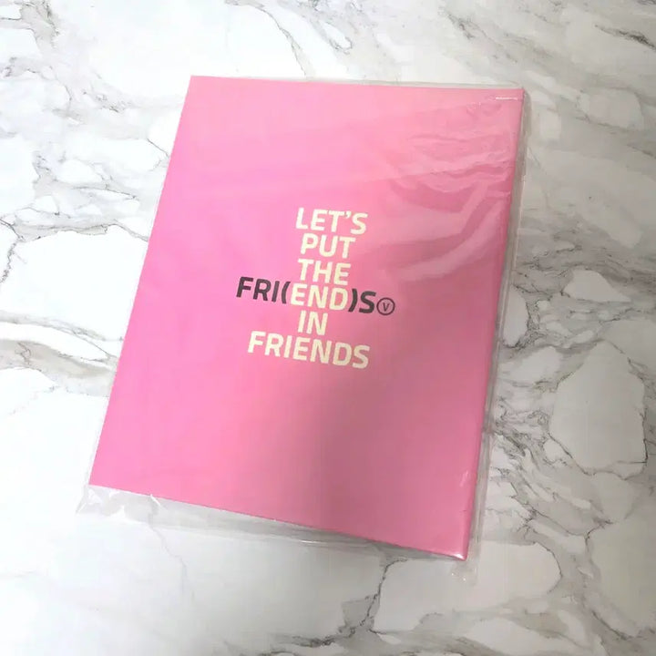 [BUNJANG] V Friends 6-Hole Binder (Sealed) / 태형 FRIENDS 프렌즈 바인터 미개봉 새상품 양도