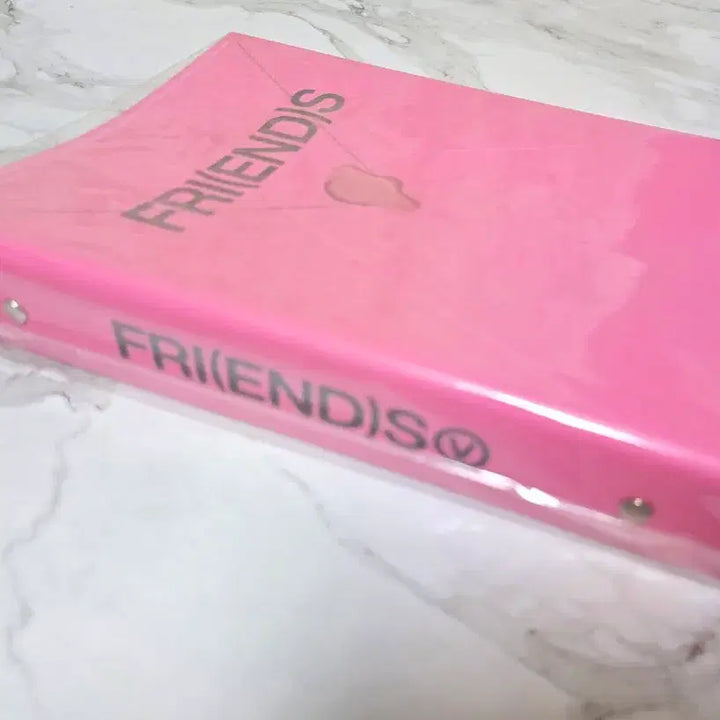 [BUNJANG] V Friends 6-Hole Binder (Sealed) / 태형 FRIENDS 프렌즈 바인터 미개봉 새상품 양도