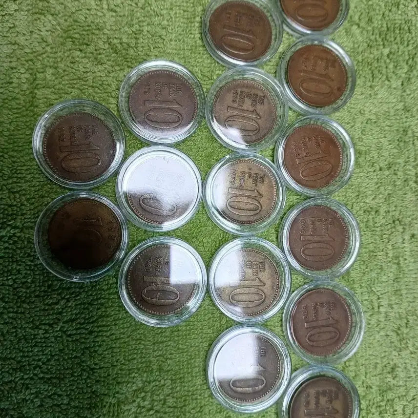 [BUNJANG] Vintage Korean 10 Won Coin Collection Set (1966-1983, 16 Pieces) / 1966~1983년 구동전 총16개,, 컬렉션모음1셋트,, 특판매
