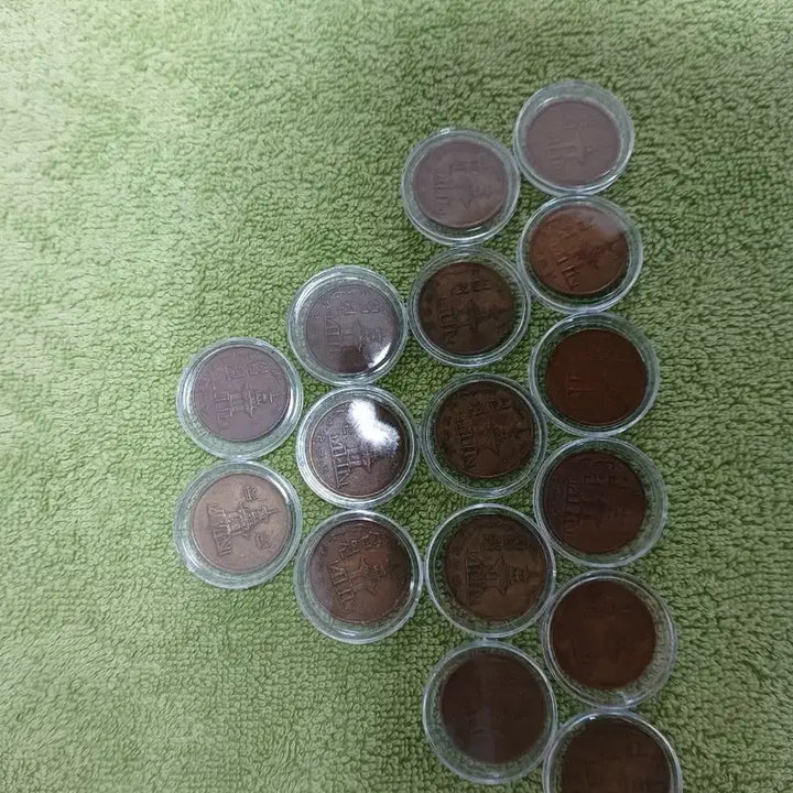 [BUNJANG] Vintage Korean 10 Won Coin Collection Set (1966-1983, 16 Pieces) / 1966~1983년 구동전 총16개,, 컬렉션모음1셋트,, 특판매
