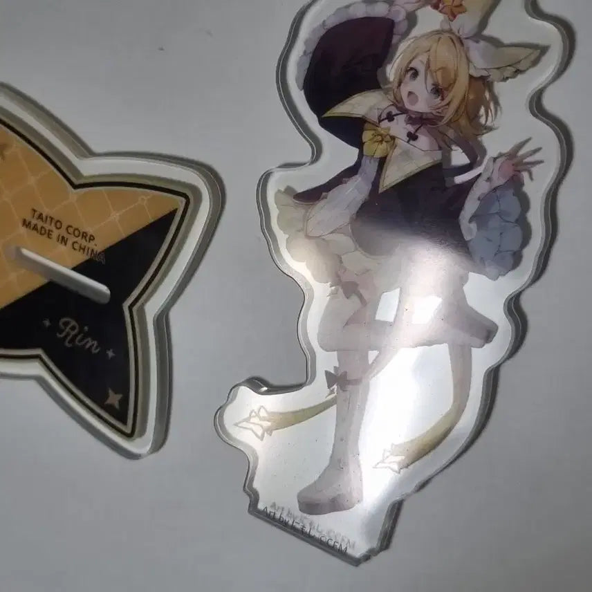 [BUNJANG] Kagamine Rin Miku Day Acrylic Stand / 카가미네 린 미쿠의 날 쿠지 d상 아크릴 스탠드