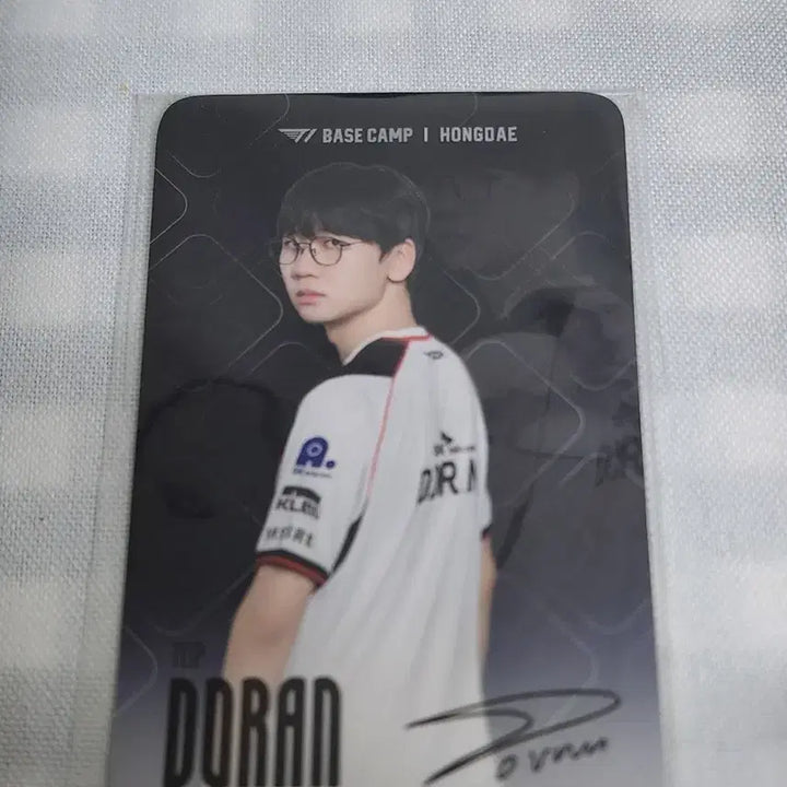 [BUNJANG] T1 Faker Base Camp Photocard / [미개봉 새상품]도란 선수 LCK SKT T1 베이스캠프 신상 포카 판매