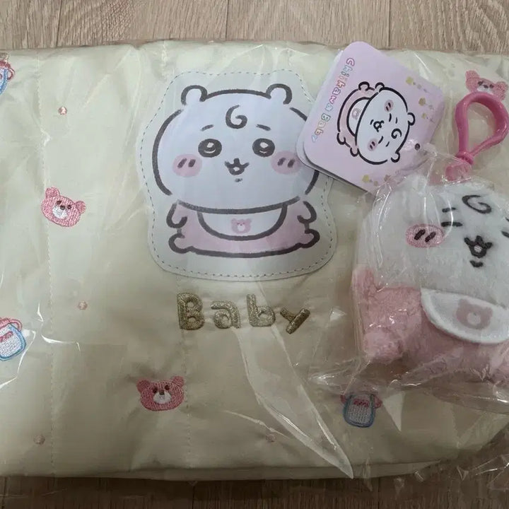 [BUNJANG] Chiikawa Baby Quilting Tote Bag and Mascot Bundle Set / 치이카와 베이비 퀄팅 토트백 및 마스코트