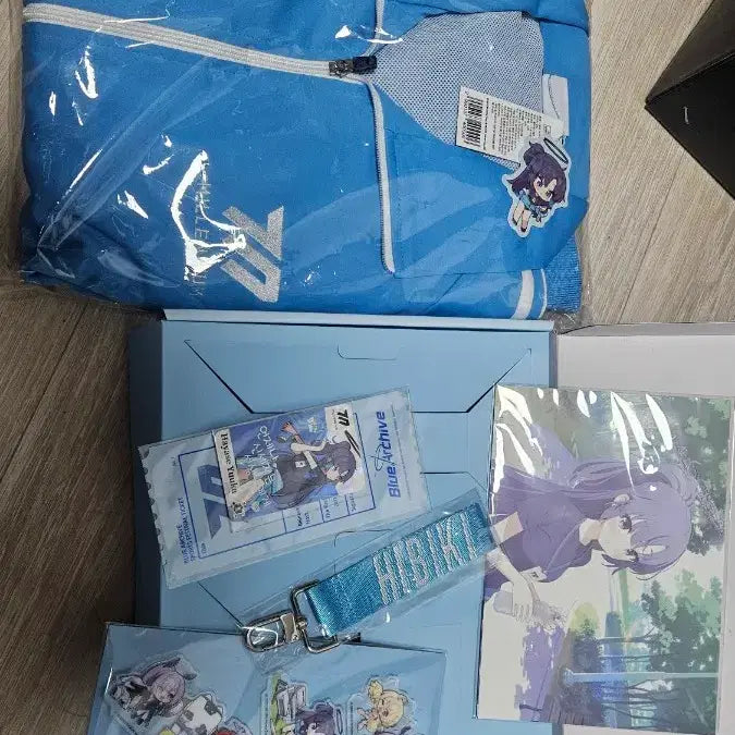 [BUNJANG] Blue Archive "Golden Festival" Memorial Set &amp; Yuuka Tracksuit (XL) / 블루아카이브 황륜대제 메모리얼세트 &amp; 유우카체육복(XL)