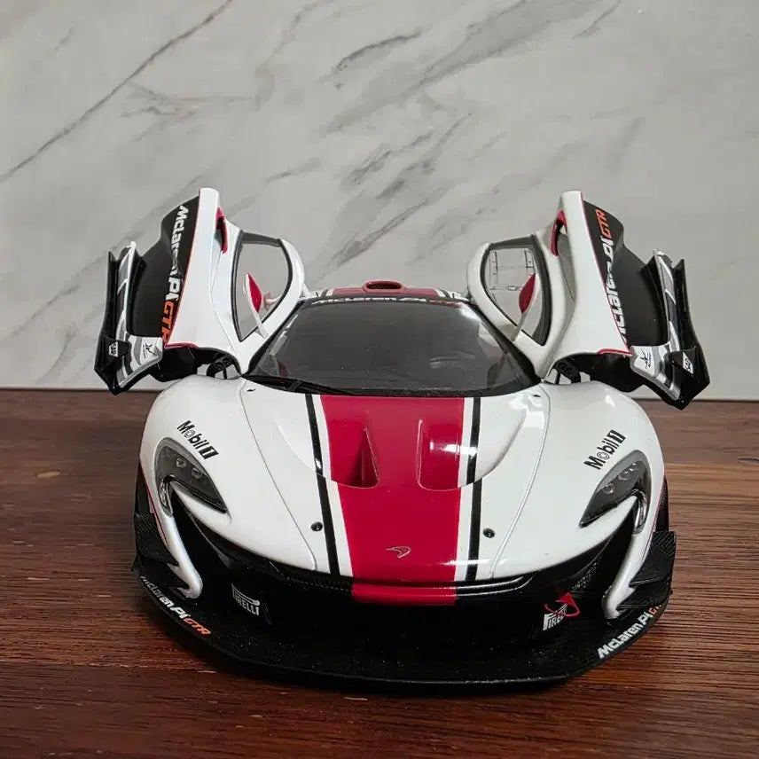 [BUNJANG] Autoart 1:18 McLaren P1 GTR White Redline / 오토아트 1:18  맥라렌 P1 GTR
