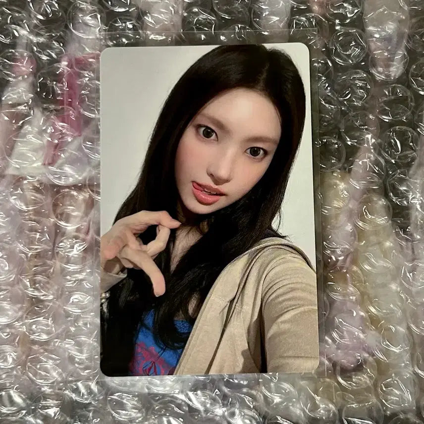 [BUNJANG] ILLIT I Got Your Back Japan Album Fruits Version Yoona Photocard / 아일릿 i got your back 일본 앨범 fruits 후루츠반 윤아 포카 양도