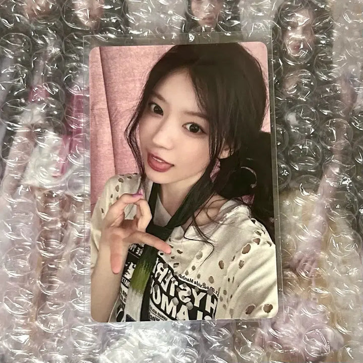 [BUNJANG] ILLIT I Got Your Back Japan Album FRUiTS Ver. Moka Photocard / 아일릿 i got your back 일본 앨범 fruits 후루츠반 모카 포카 양도