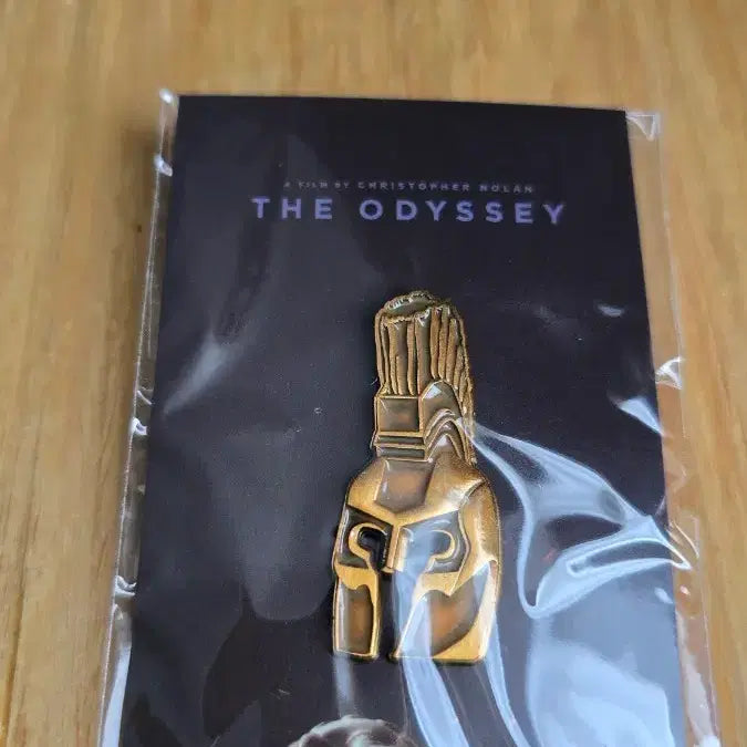 [BUNJANG] Odyssey Dolby Cinema Helmet Pin Badge / 오디세이 돌비시네마 헬멧 핀 뱃지 팝니다 (투구)