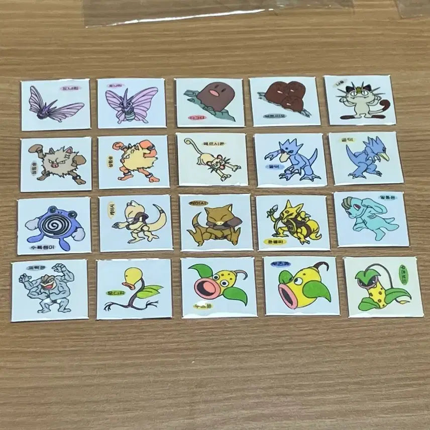 [BUNJANG] 1999 Pokemon Sticker (Unused Seal) / 99년(구버전) 포켓몬(안뗀씰)