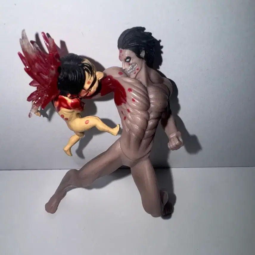 [BUNJANG] Attack on Titan Vintage Gacha Figure / 진격의 거인 고전 가챠 피규어