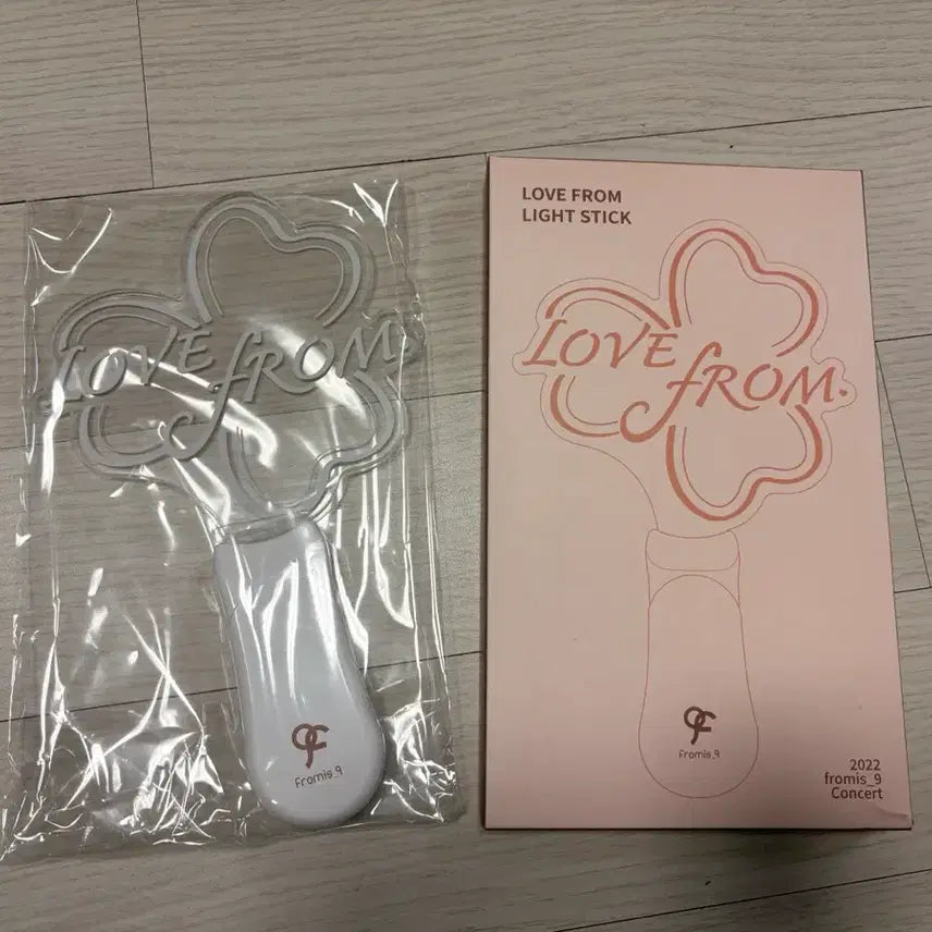 [BUNJANG] fromis_9 Love From Light Stick Bundle Set / 프로미스나인 Love From Light Stick 응원봉 급처합니다