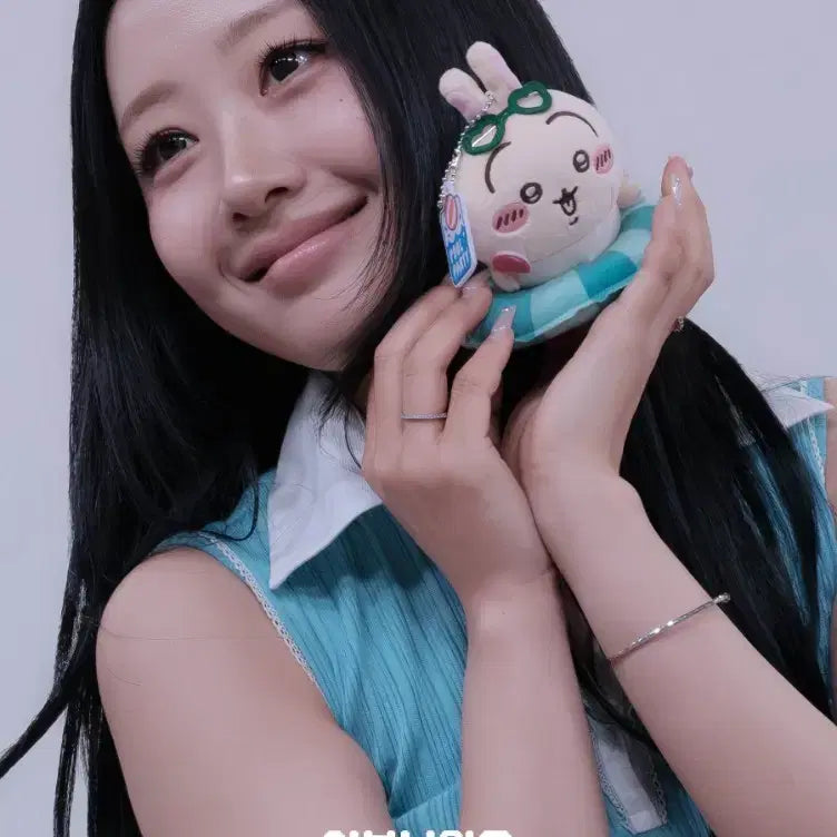 [BUNJANG] LOONA Yves Signed Polaroid POB / 이달의소녀 이달소 이브 싸인 폴라로이드 싸폴 Yves 미공개 폴라