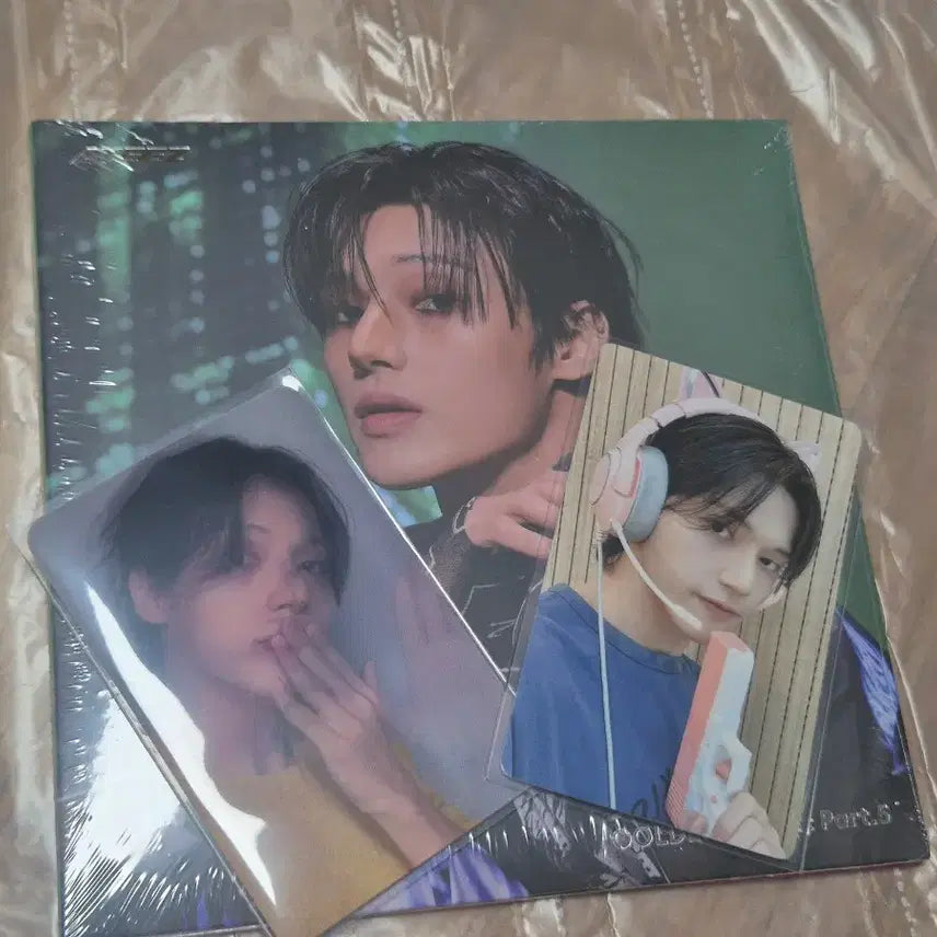 [BUNJANG] ATEEZ Wooyoung Cat Agent + Lenticular DigiPak Set / 에이티즈 우영 고양이요원+렌티큘러