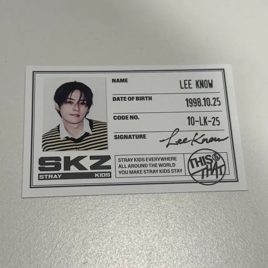 [BUNJANG] Stray Kids SKZ THIS MANIA Lee Know ID Card Photocard / 스트레이키즈 스키즈 디스앤댓 리노 포카 아이디카드