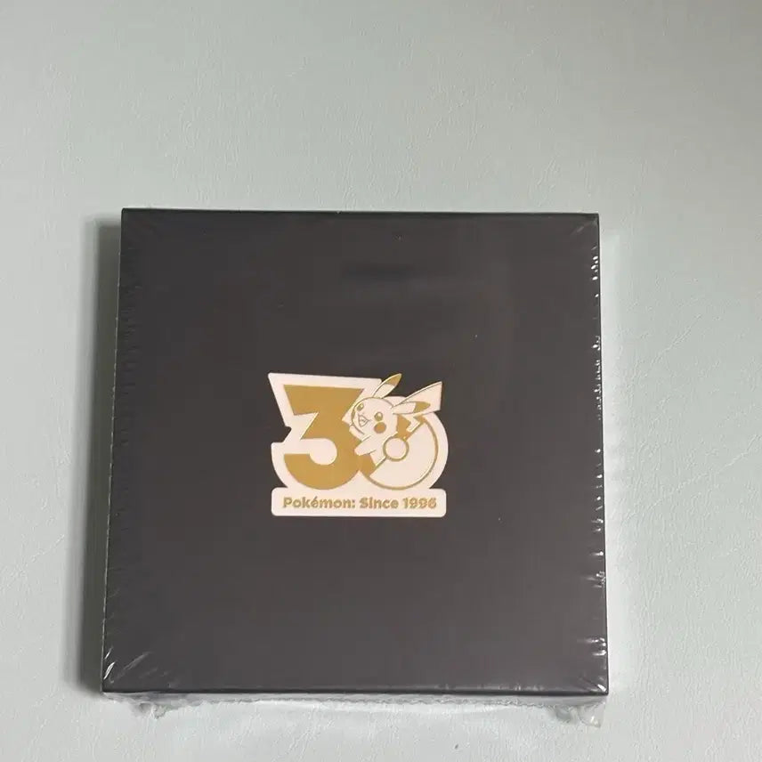 [BUNJANG] Pokemon 30th Anniversary 5th Gen Badge / 포켓몬 30주년 뱃지 7월 (5세대)