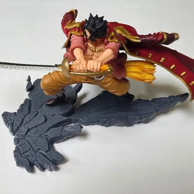 [BUNJANG] Banpresto Gol D. Roger Figure / 반프레스토 맨후드 골D로저