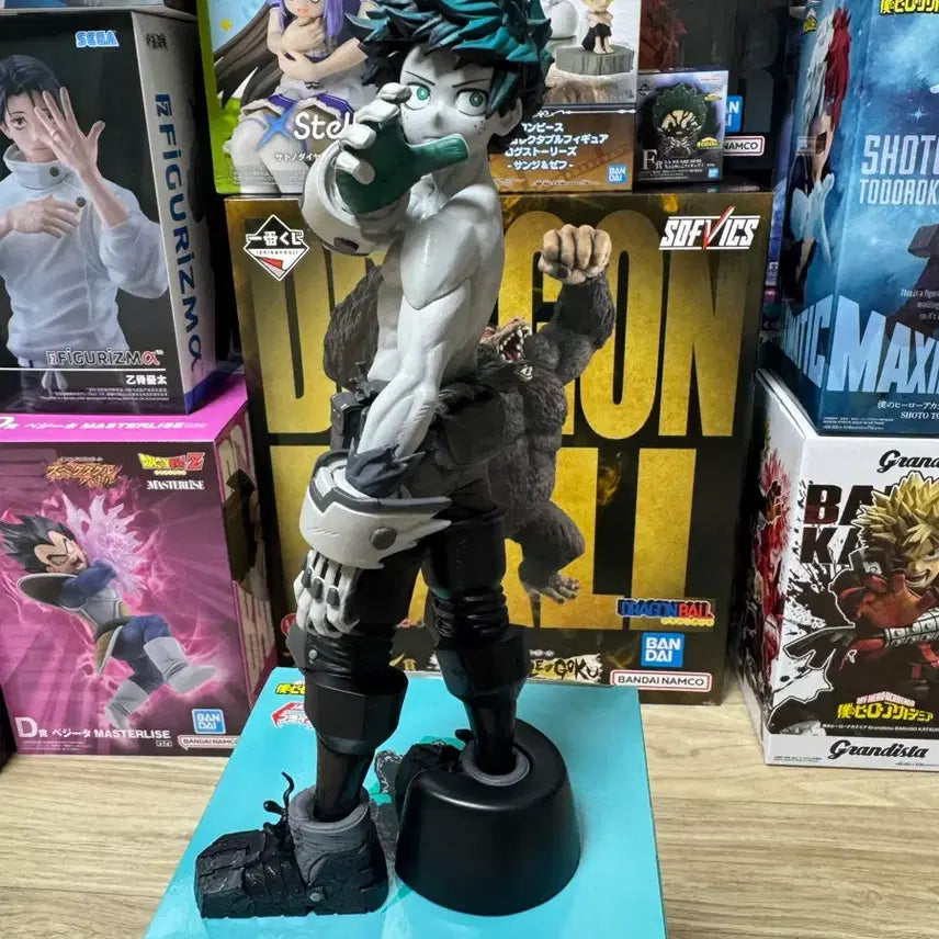 [BUNJANG] Noir Deku Midoriya Izuku Figure / 누아르 히로아카 미도리야 개봉품 팝니다