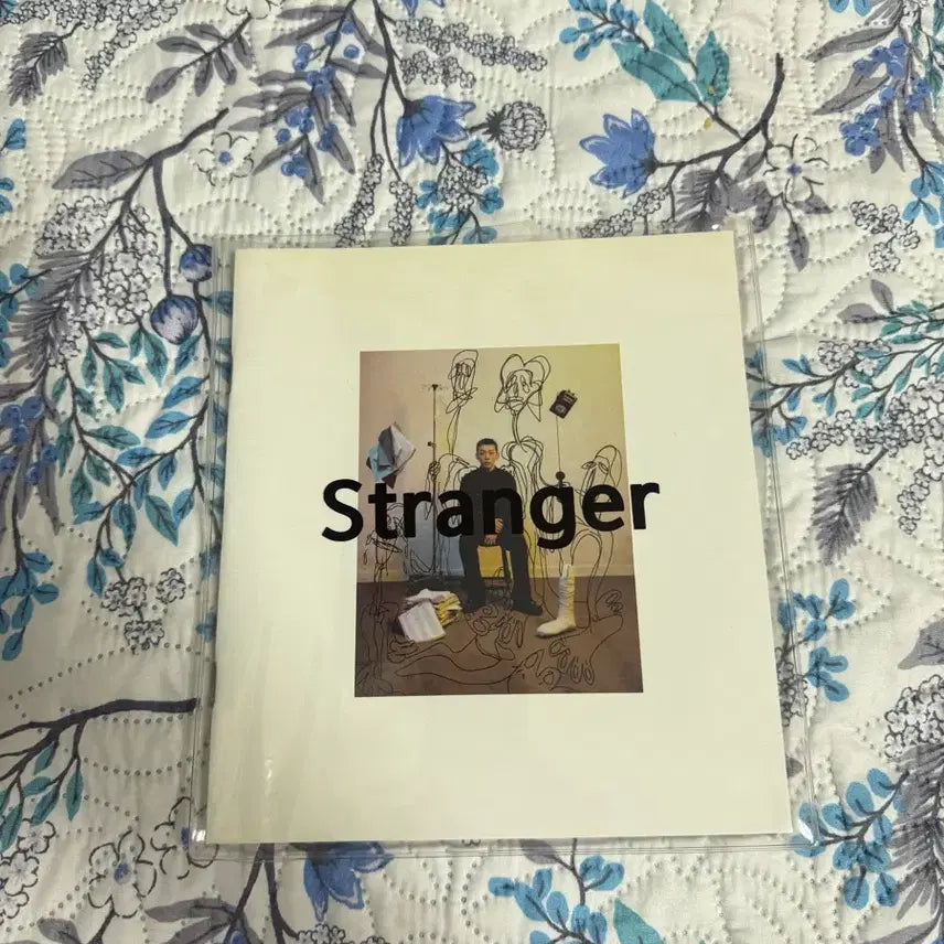 [BUNJANG] Yang Hong Won 1st Album Stranger (Sealed &amp; Unsealed) / 양홍원 1집 stranger 2개
