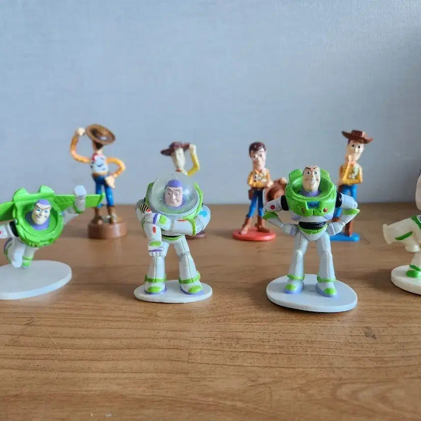[BUNJANG] Toy Story Woody &amp; Buzz 8 Figure Set / 토이스토리 우디 버즈 피규어 8종