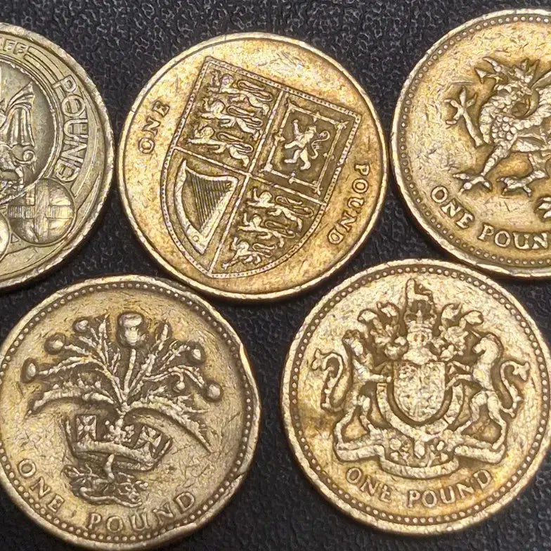 [BUNJANG] United Kingdom Coin 5-Coin Set (2000, 2008, 2011, 1983, 1984) Including Special Mint Years / 영국 주화 5종 세트 (2000, 2008, 2011, 1983, 1984)  특년도 포함