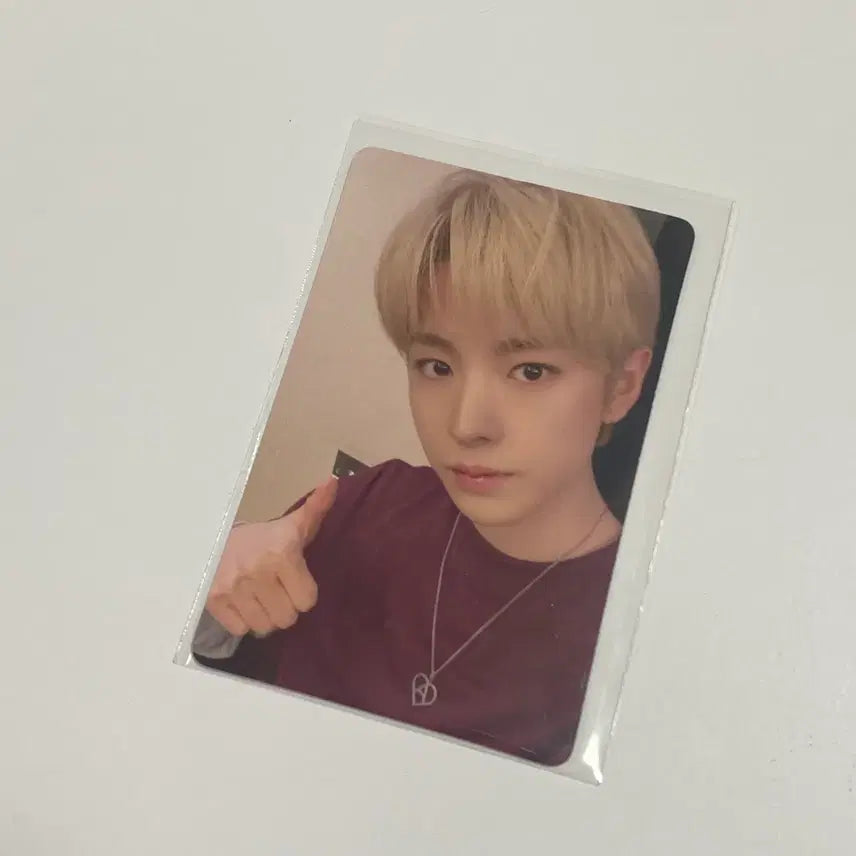 [BUNJANG] NCT WISH Shanghai Star Wallet Yushi Photocard / [당일발송] 엔시티 위시 상하이 별지갑 유우시 포카 새상품