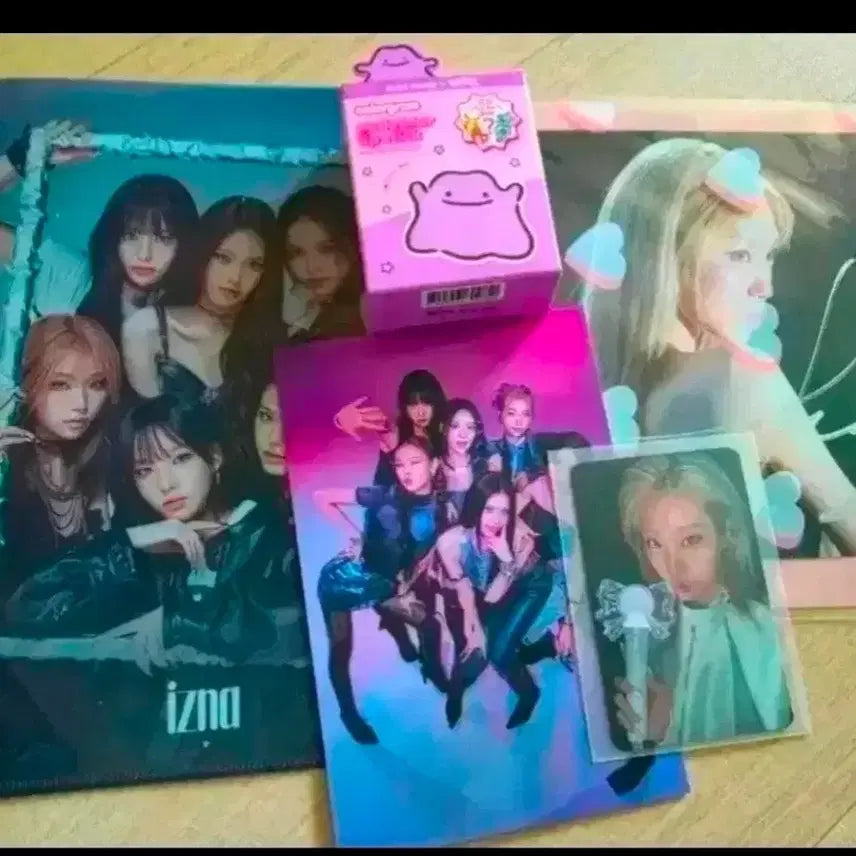 [BUNJANG] IZNA Eun-Bi Fan Meeting Photocard &amp; Signed Photo Set / 이즈나 정은 공방 포카+정은싸인사진 미팬역조공 세트