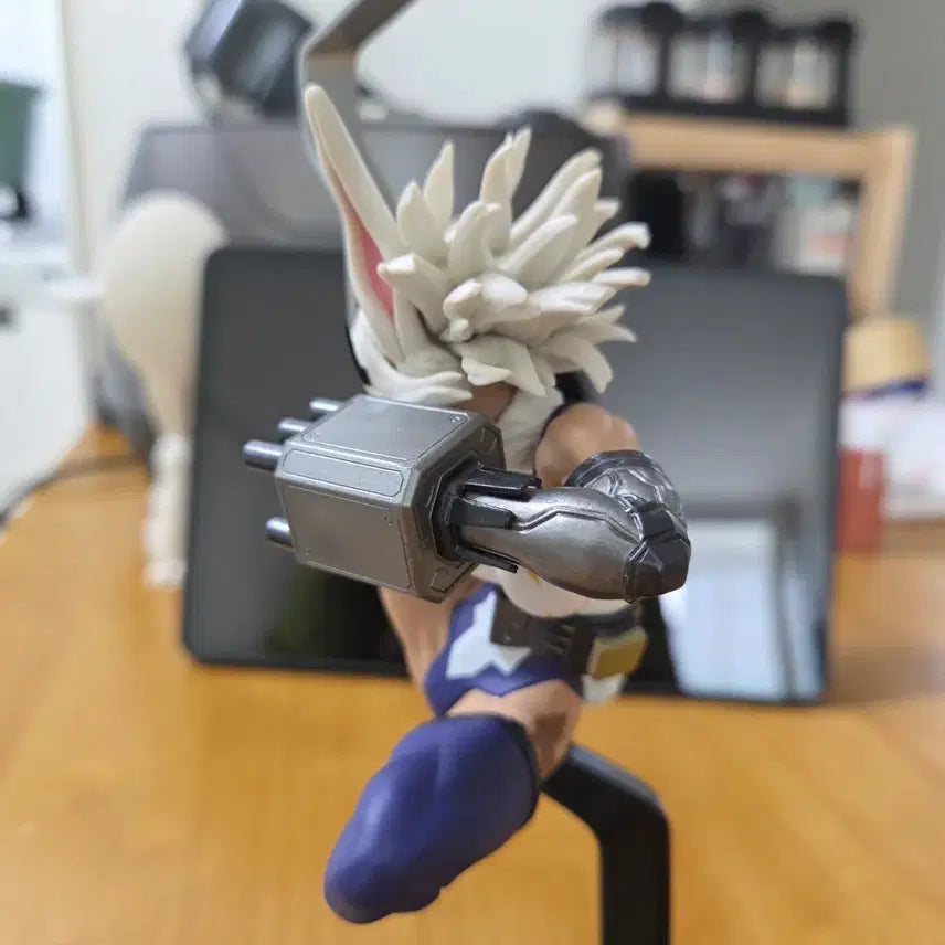 [BUNJANG] My Hero Academia Mirko Figure / [나히아 / 히로아카] 미르코 피규어 (박스 X)