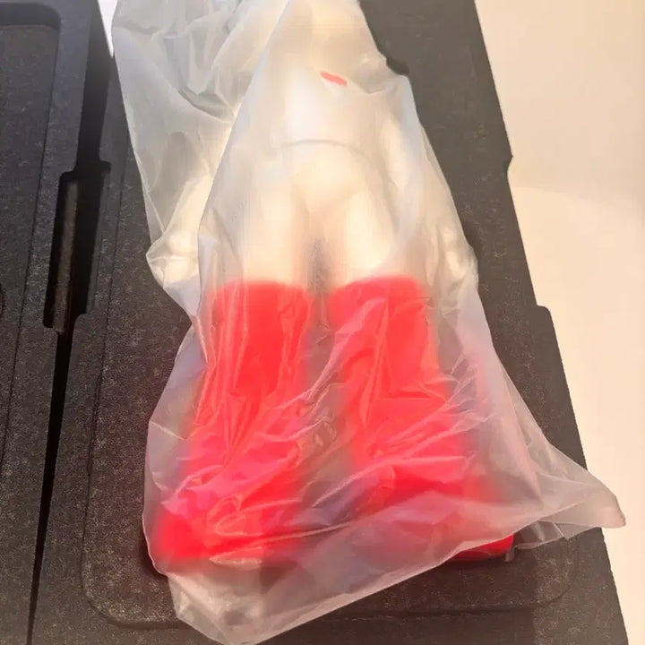 [BUNJANG] Astro Boy 60th Anniversary Figure &amp; Wireless Charger Set / 아톰 60주년 기념 피규어 + 아톰 무선충전기