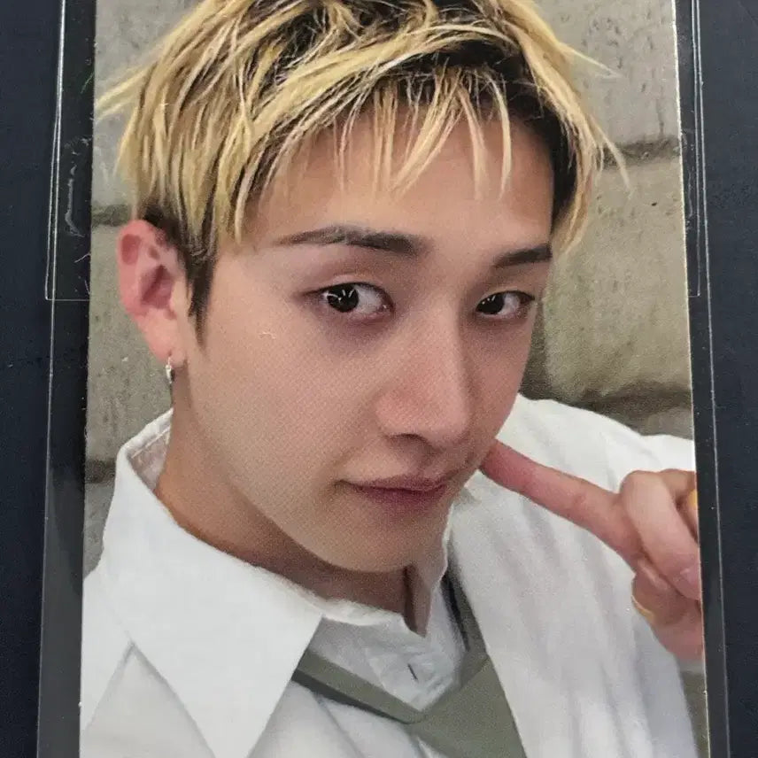 [BUNJANG] Stray Kids Bang Chan Disc&amp;Dat 2nd Week Studio Photocard / 스트레이키즈 스키즈 디스앤댓 2주차 역조공 공방 포카 방찬