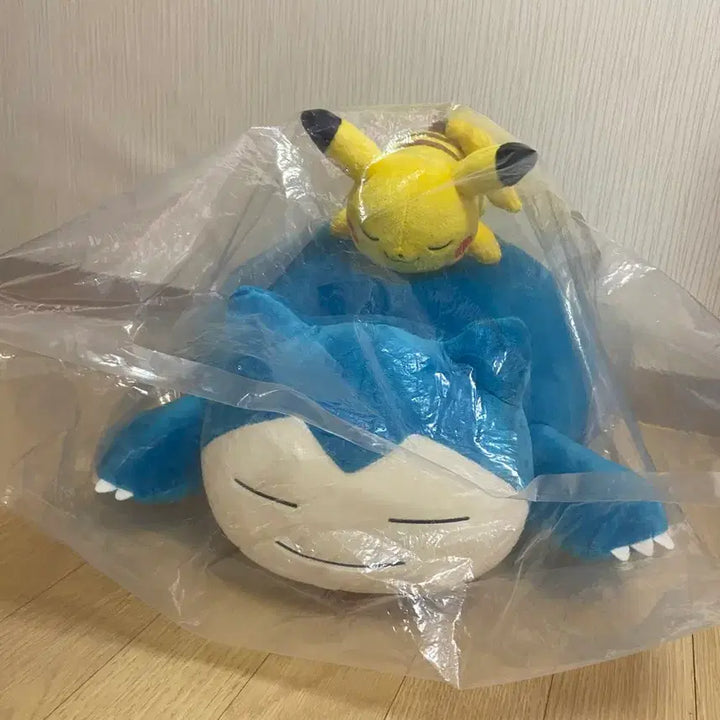 [BUNJANG] Pokemon Center Snorlax Pikachu Plush Doll B Prize / 포켓몬스터 제일복권 잠자는 잠만보 피카츄 인형 B상 미개봉