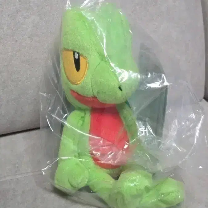 [BUNJANG] Pokemon 30th Anniversary Ichiban Kuji E Prize Trevenant Plush (Sealed) / 미개봉) 포켓몬스터 나무지기 인형 30주년 제일복권 E상