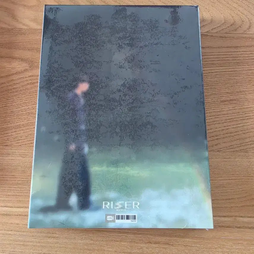 [BUNJANG] GMMTV Perth Chimon Solo Photo Set / GMMTV  푸윈 솔로 포토 세트