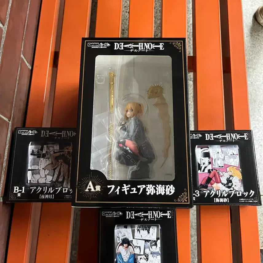 [BUNJANG] Death Note A-Prize Misa Figure &amp; B-Prize Acrylic Stand Bundle Set / 데스노트 DEATH NOTE 미사 A상 DMM피규어, B상 아크릴 일괄